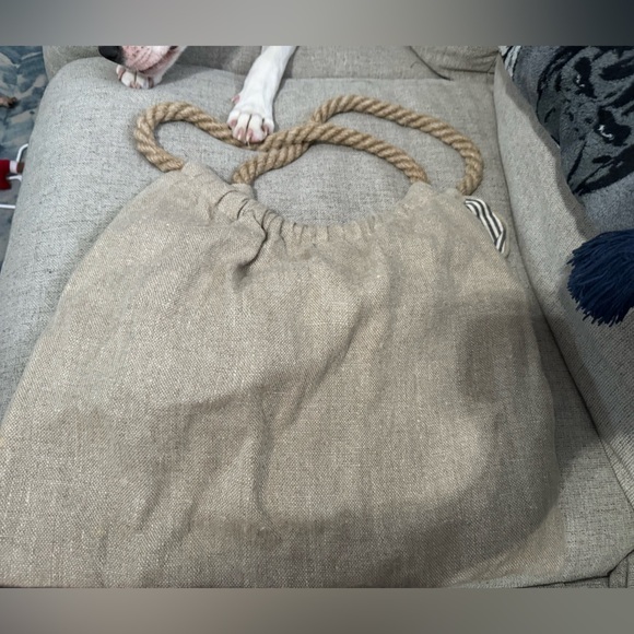 MAYA BAG Handmade Hemp Shoulder Bag With Exotic Bird Hemp Rope Handles - Picture 2 of 10